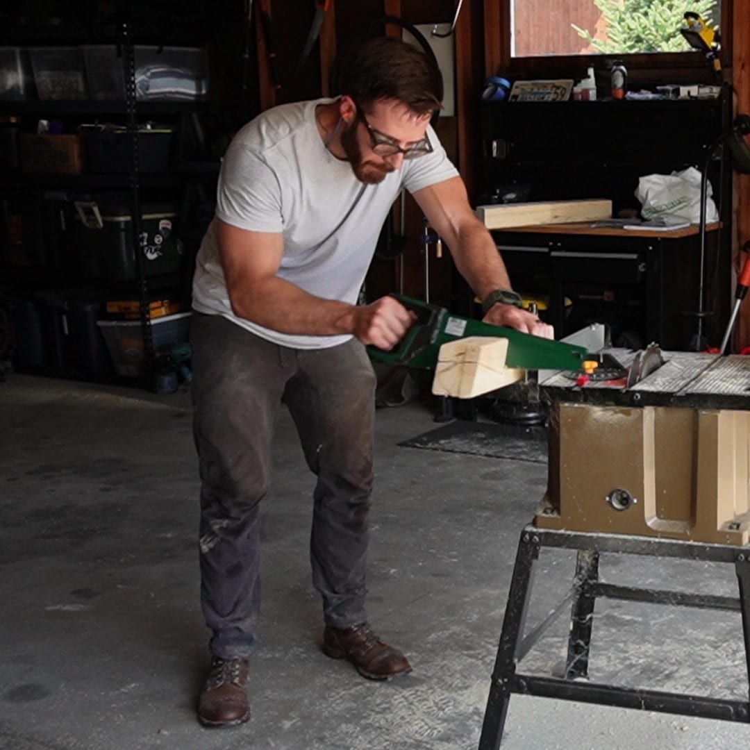 Cutting Angled Notches for Supports